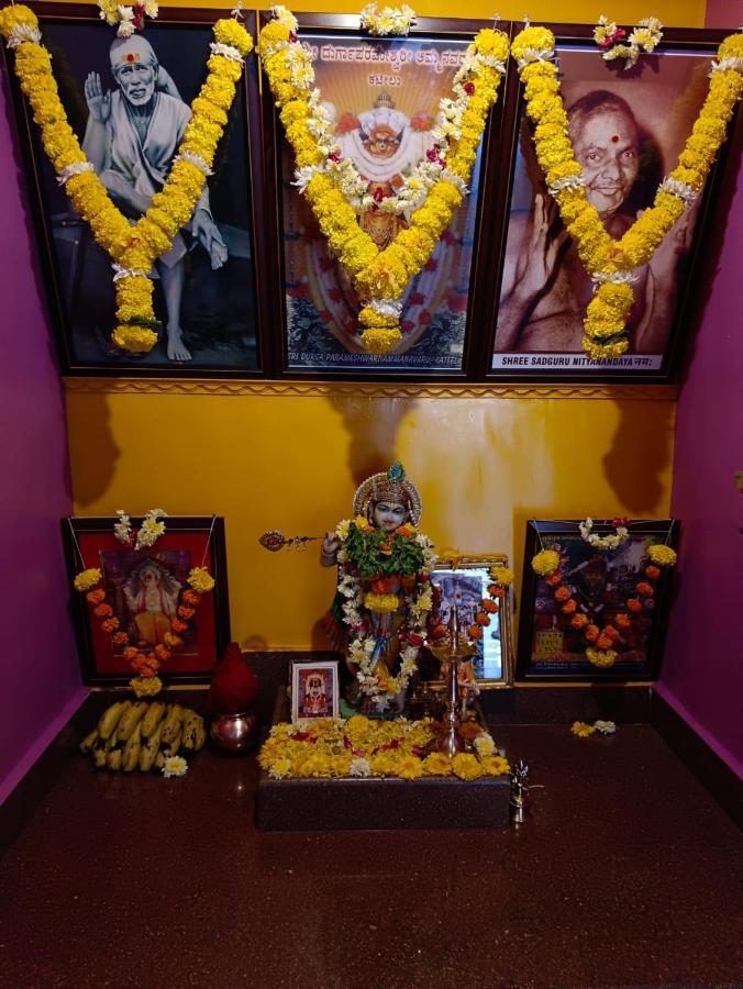 Hotel Nivara Navi Mumbai Eksteriør billede